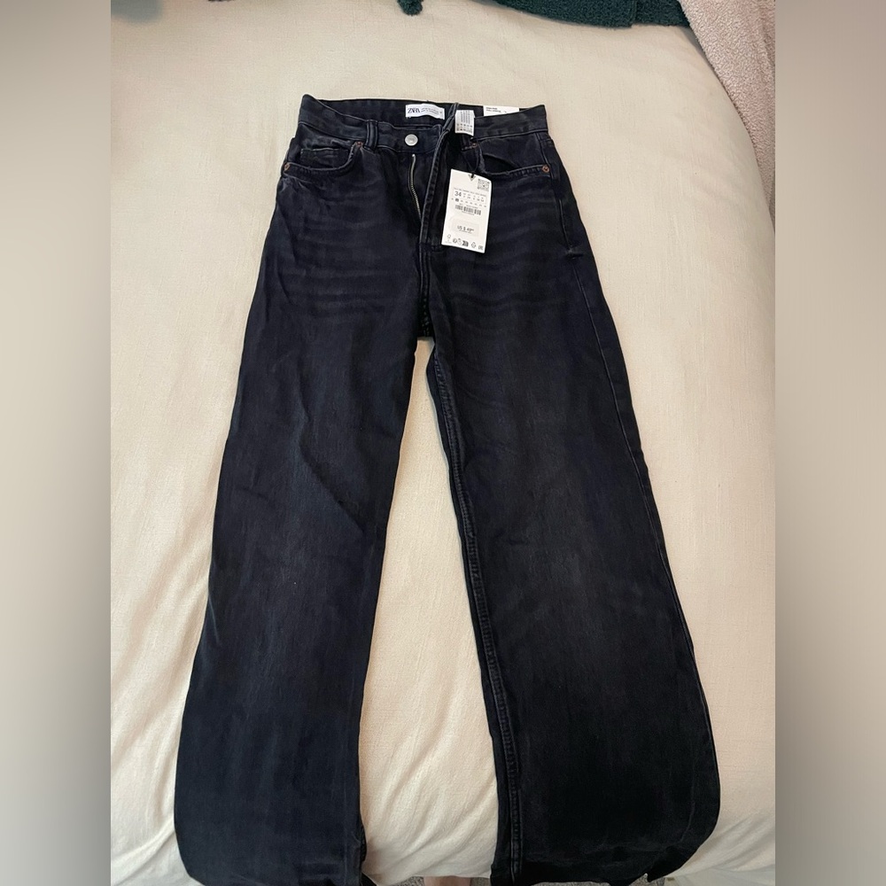 Zara high rise regular leg jeans, size US 2